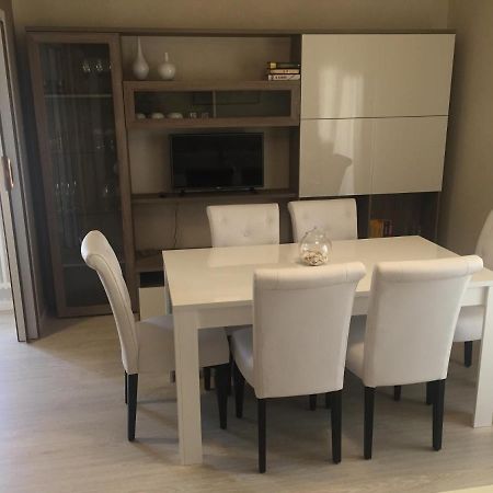 A Due Passi Dal Mare Apartment Vallecrosia Exterior foto
