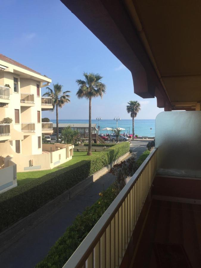 A Due Passi Dal Mare Apartment Vallecrosia Exterior foto