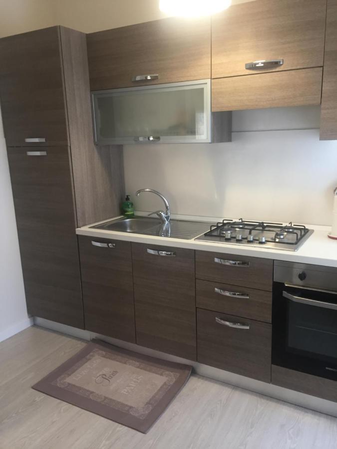 A Due Passi Dal Mare Apartment Vallecrosia Exterior foto