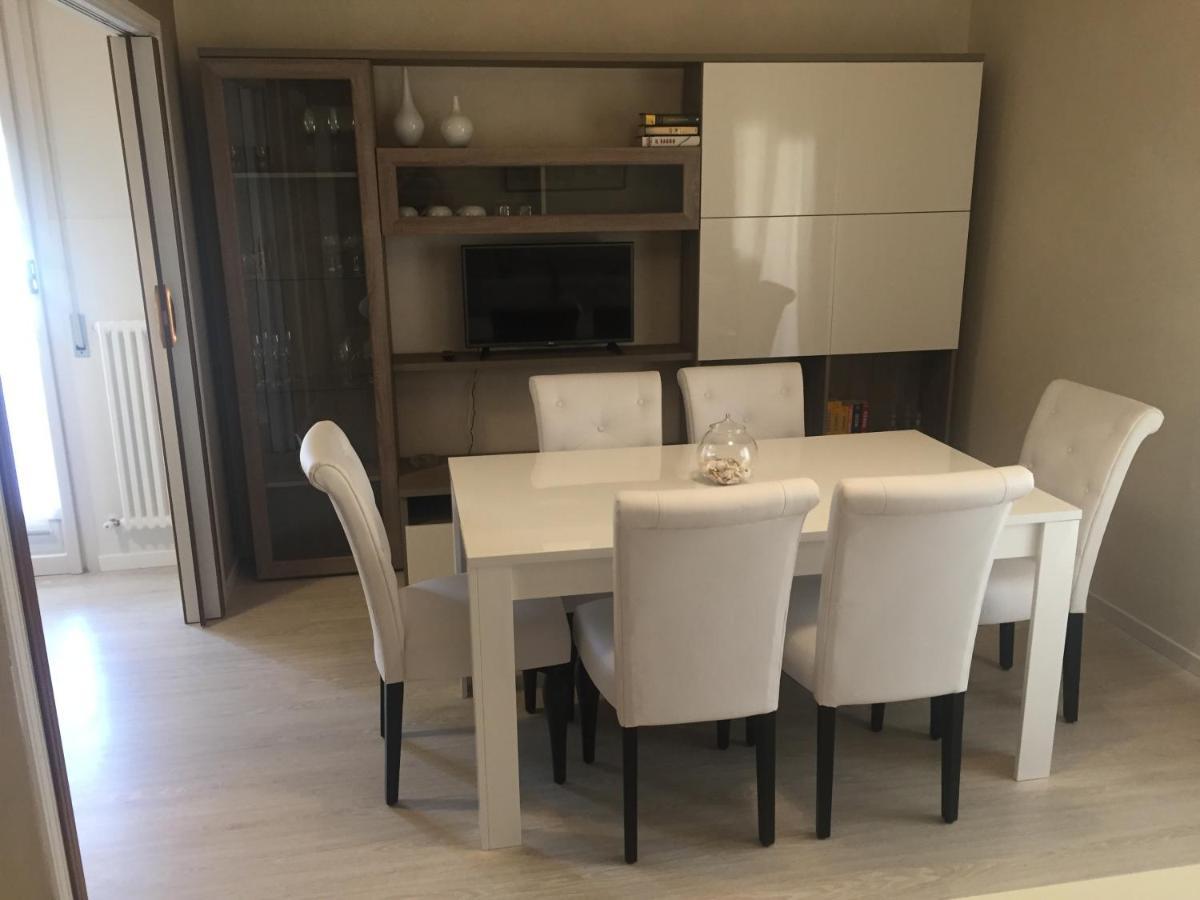 A Due Passi Dal Mare Apartment Vallecrosia Exterior foto