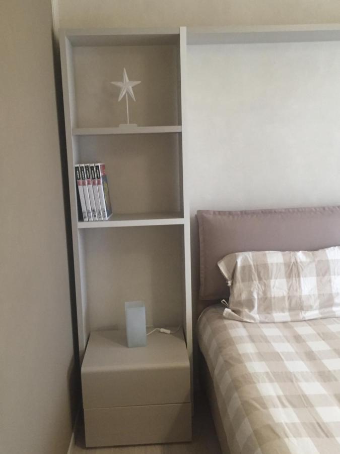 A Due Passi Dal Mare Apartment Vallecrosia Exterior foto